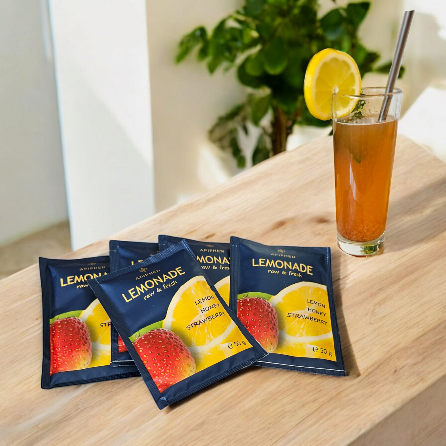 a lemonade  prepared with Lemonade Apiphen Strawberry